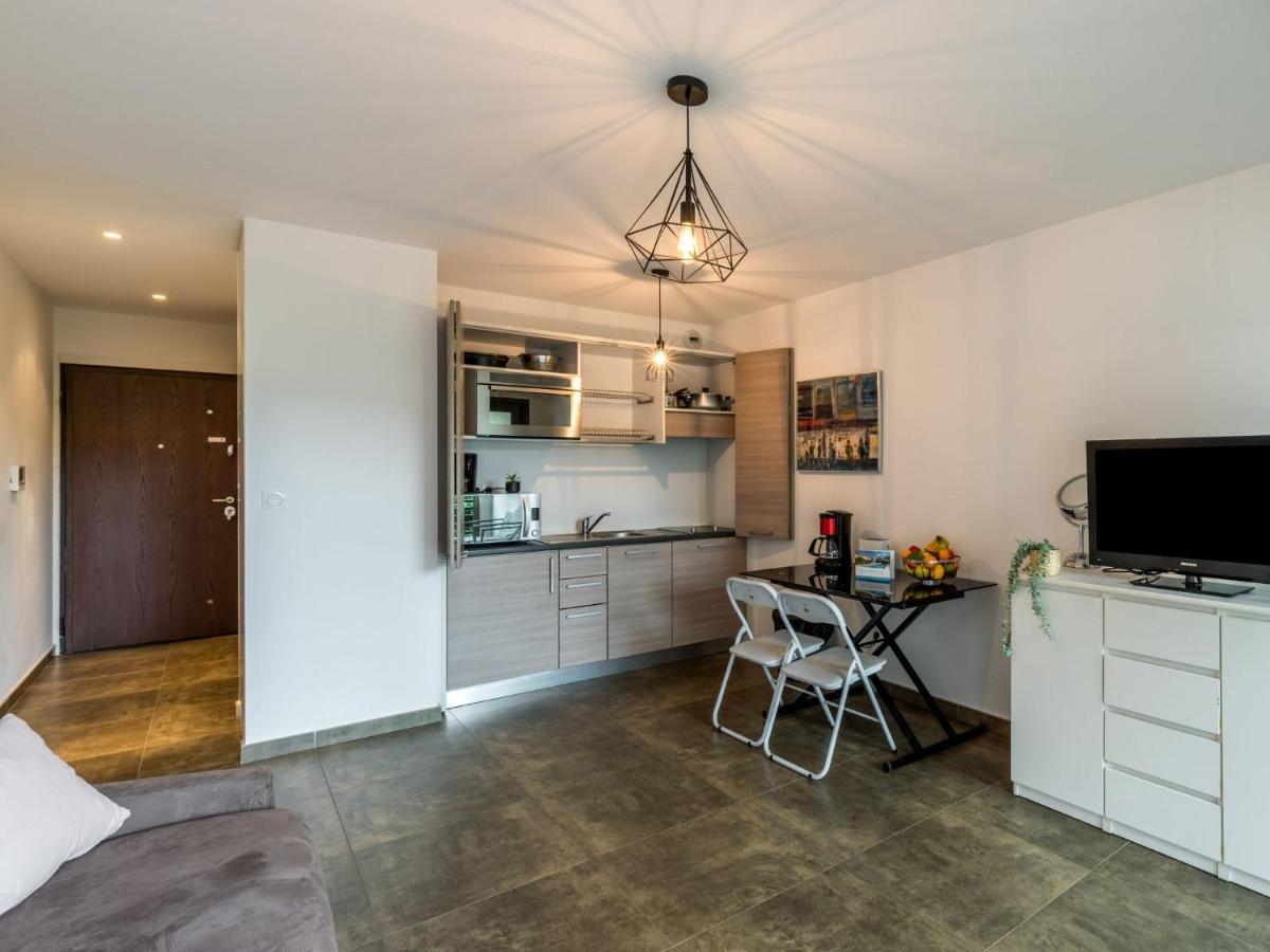 Studio Residence Cita Di Sali-5 By Interhome Порто-Веккьо Экстерьер фото